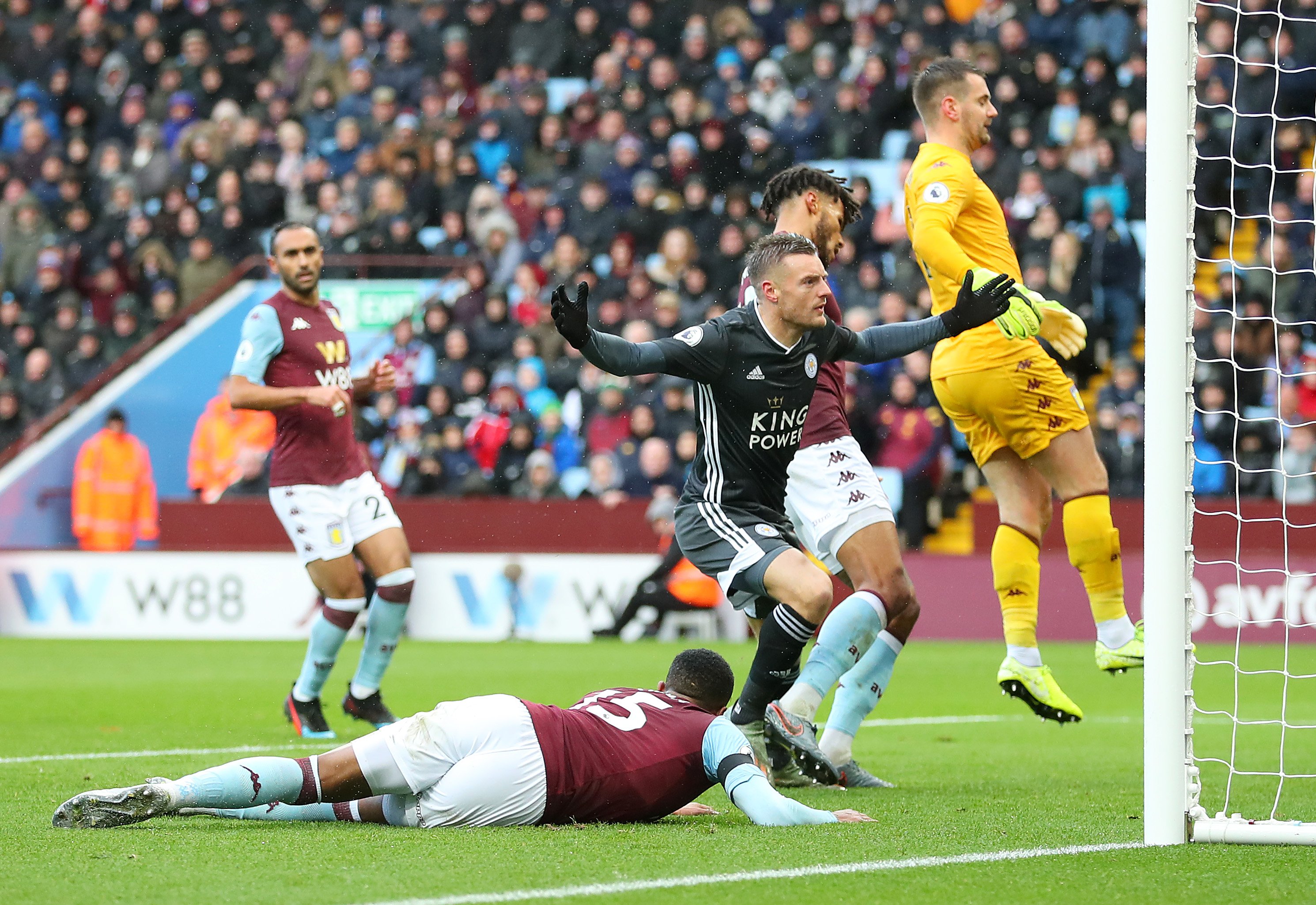 一个球队的 一个球队的