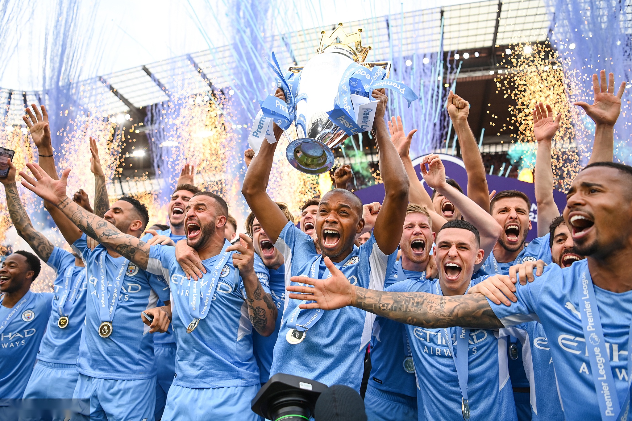 甚至一度榮 甚至一度榮